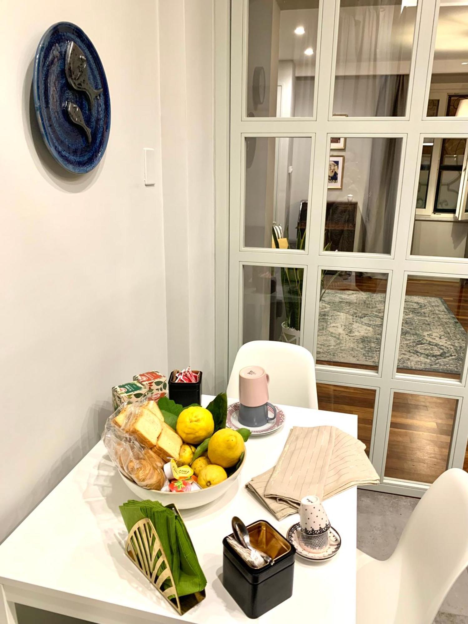 Maison Barbuti Salerno Luaran gambar